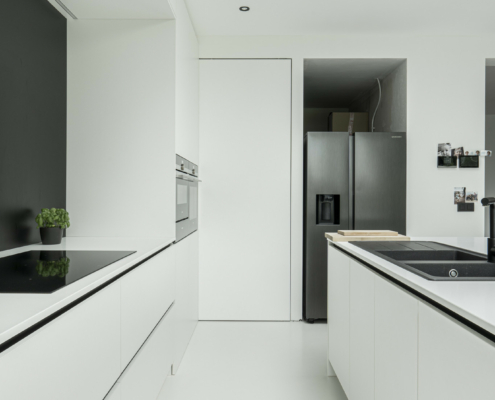 Verbinding leefruimte met keuken en tuin | Adam Wenes