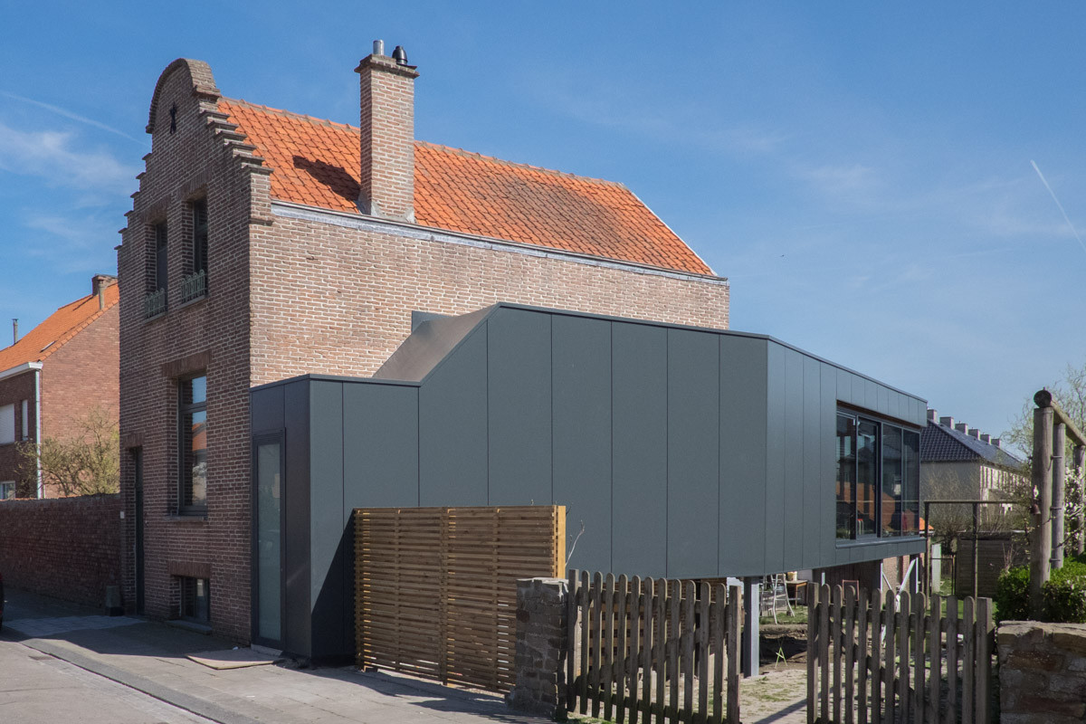 Uitbreiding van bestaande woning | Adam Wenes