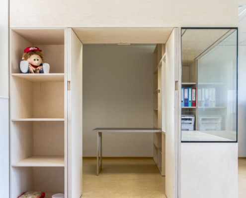 Bureau voor Kinderdagverblijf Pinkeltje | Adam Wenes