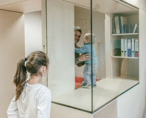 Bureau voor Kinderdagverblijf Pinkeltje | Adam Wenes